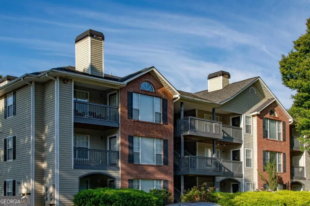 9200 Roberts DR Sandy Springs, GA 30350