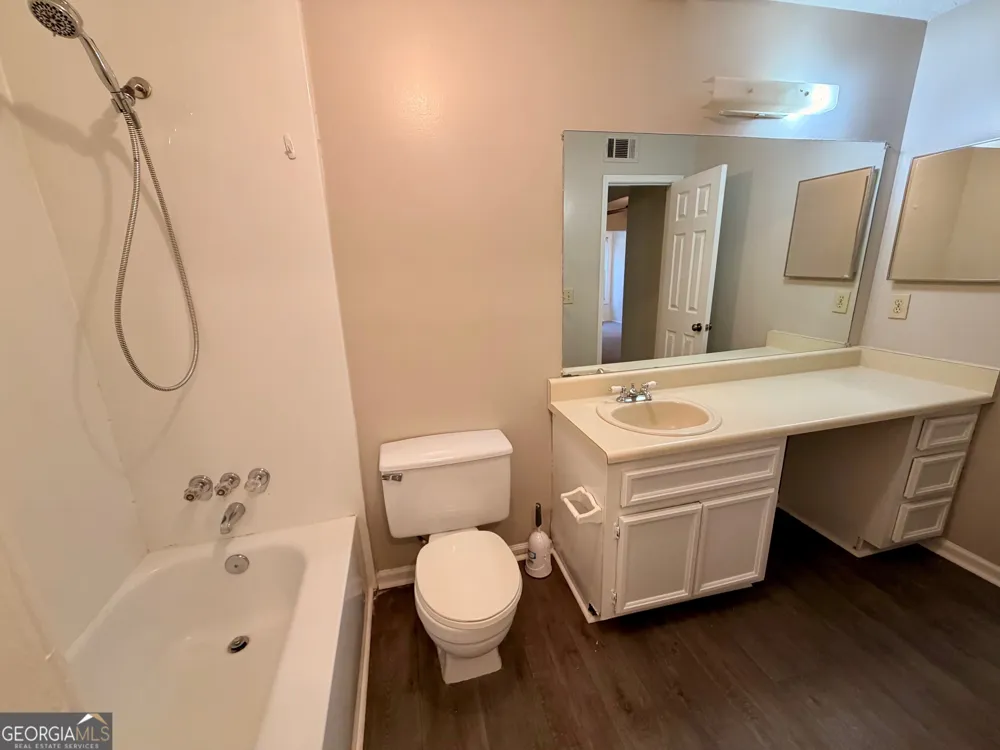 1387 Branch DR Tucker, GA 30084