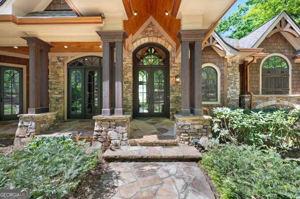 160 Bluestern DR SE Big Canoe, GA 30143