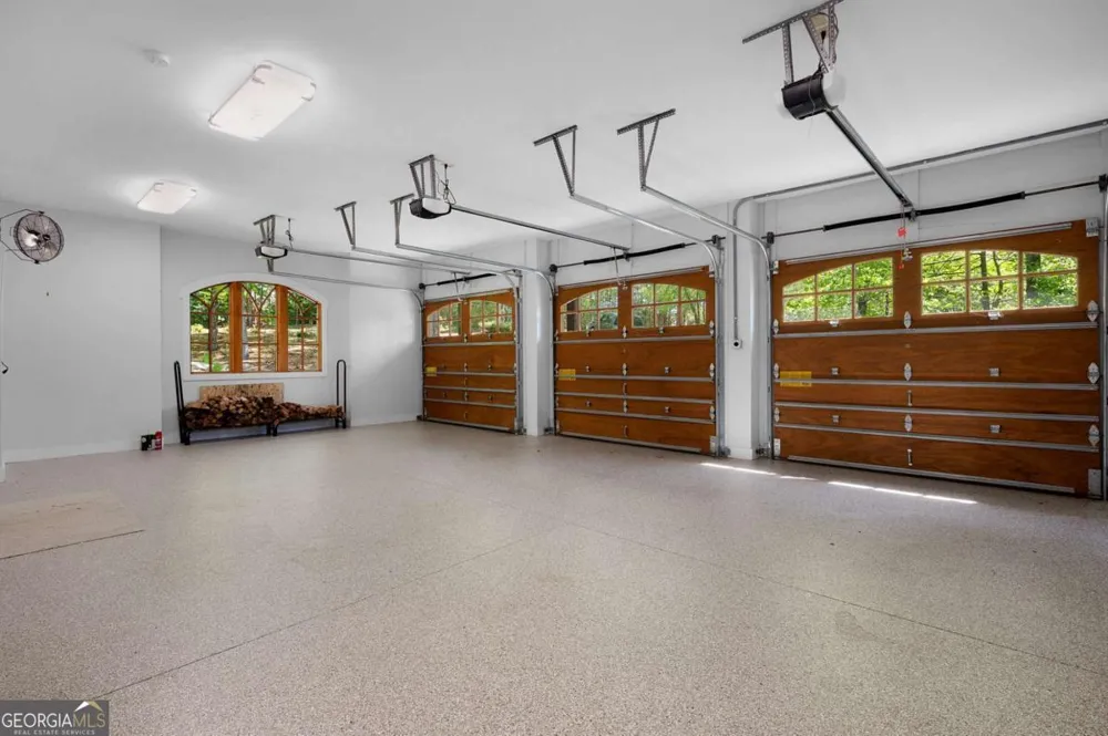 160 Bluestern DR SE Big Canoe, GA 30143