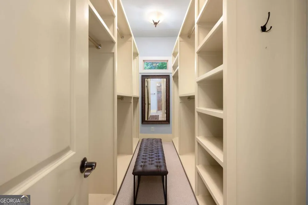 160 Bluestern DR SE Big Canoe, GA 30143