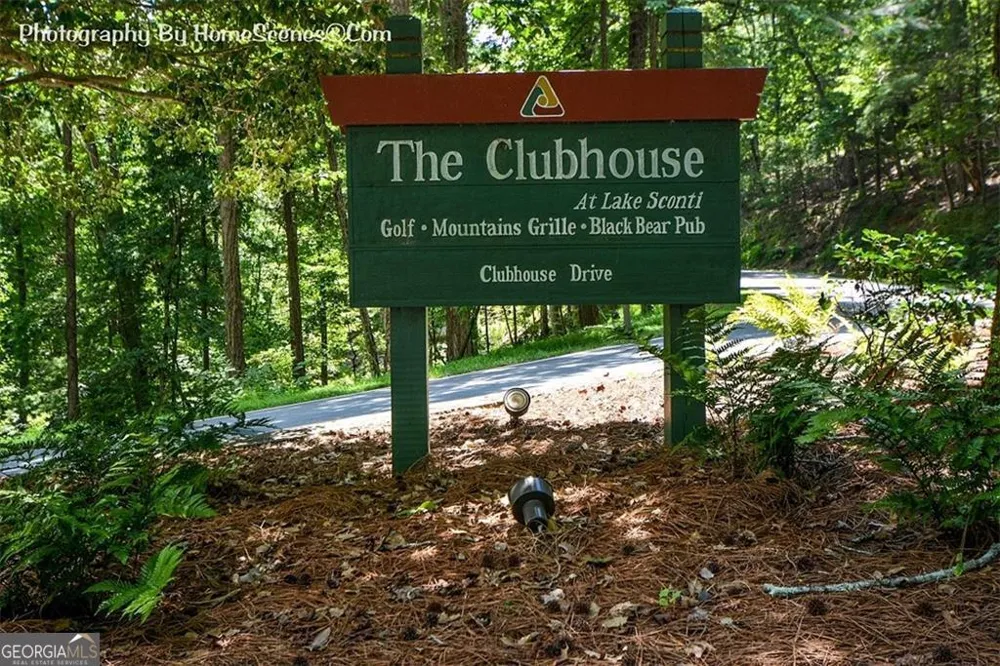 160 Bluestern DR SE Big Canoe, GA 30143