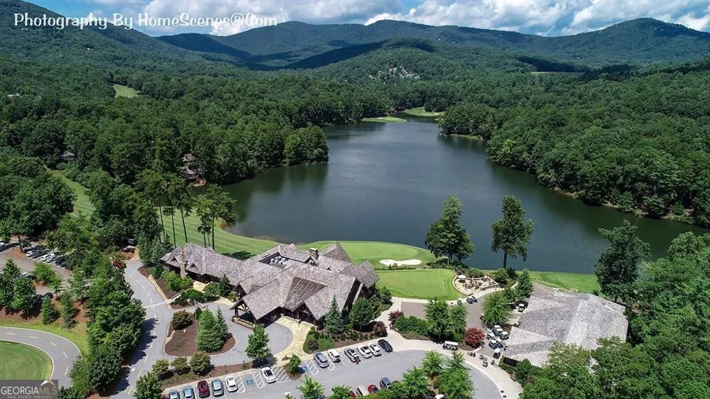 160 Bluestern DR SE Big Canoe, GA 30143