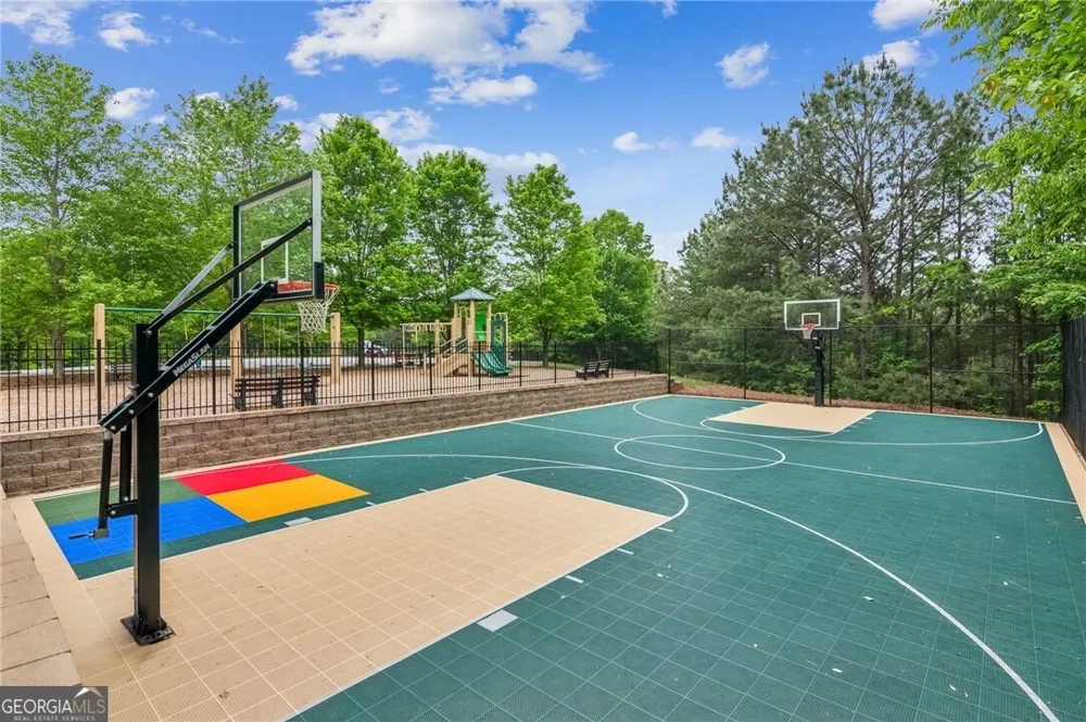 160 Bluestern DR SE Big Canoe, GA 30143