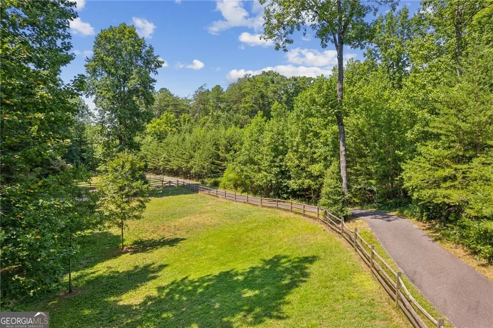 160 Bluestern DR SE Big Canoe, GA 30143