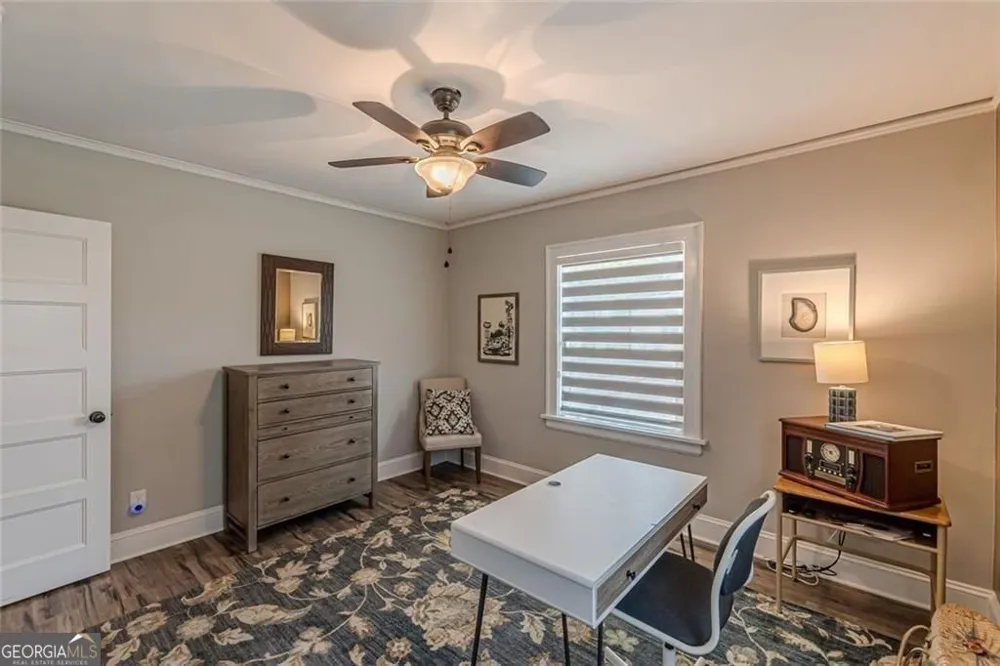 1237 Winburn DR East Point, GA 30344