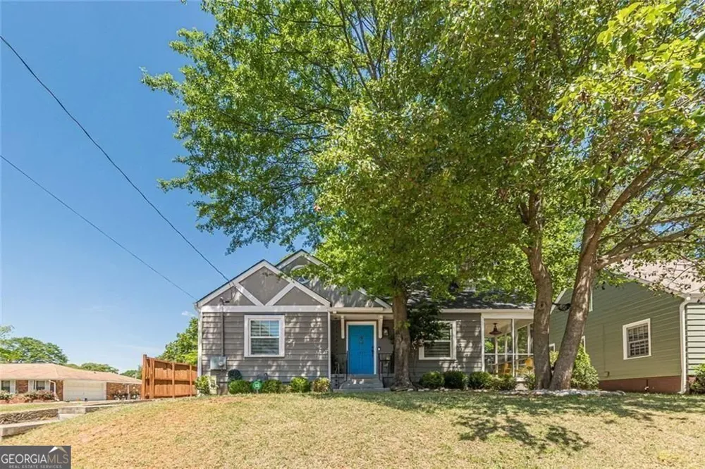 1237 Winburn DR East Point, GA 30344