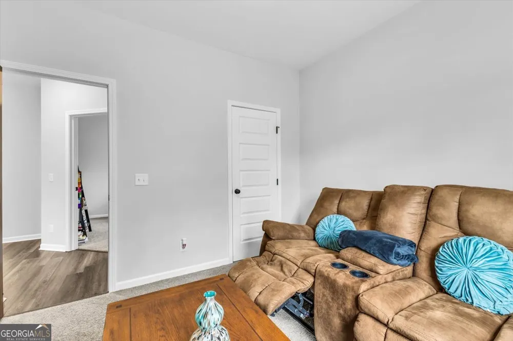 1489 Arnold DR SE Allenhurst, GA 31301