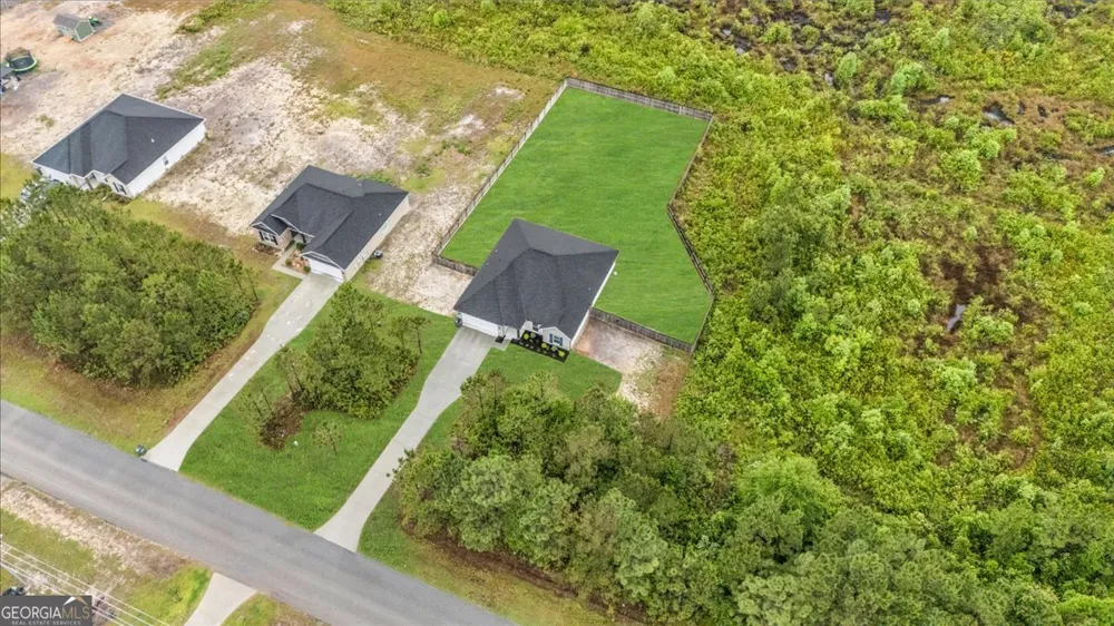1489 Arnold DR SE Allenhurst, GA 31301