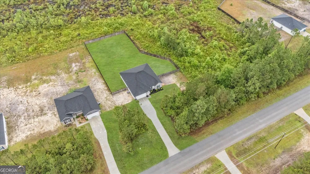 1489 Arnold DR SE Allenhurst, GA 31301