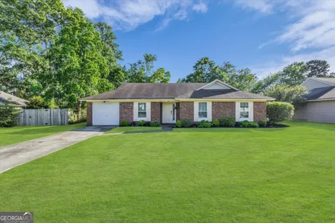 40 Whippoorwill LN E