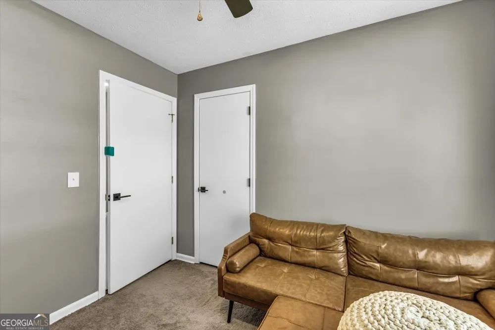 40 Whippoorwill LN E Richmond Hill, GA 31324