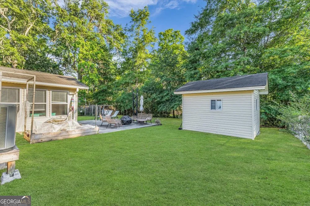 40 Whippoorwill LN E Richmond Hill, GA 31324