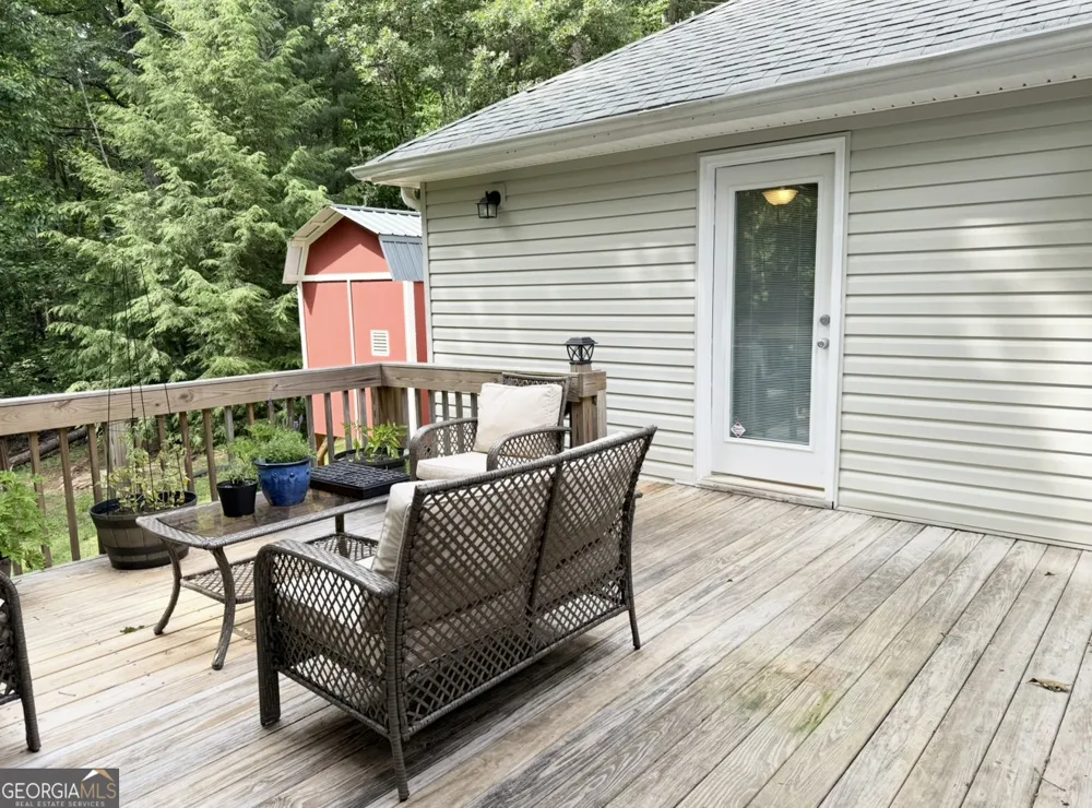 227 Clarkesville Heights DR Clarkesville, GA 30523