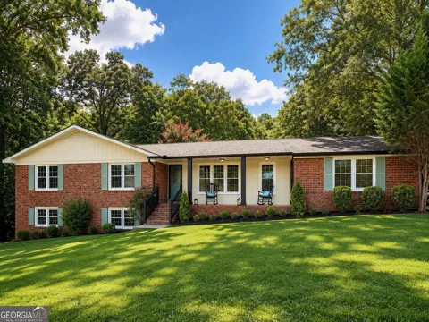 224 SE Lake DR