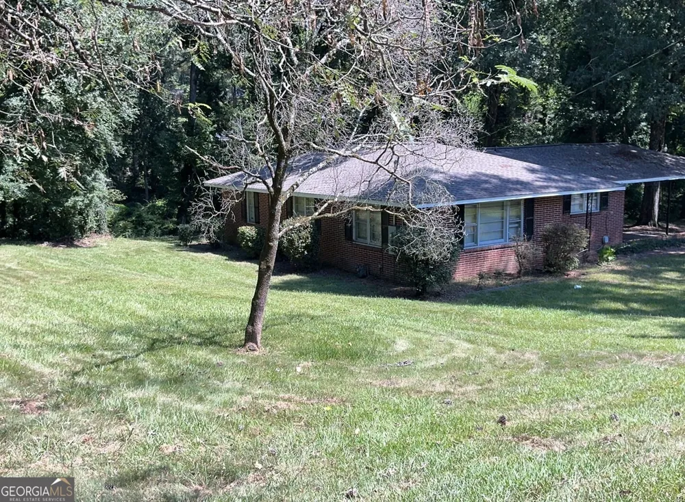 135 Brookside DR Elberton, GA 30635
