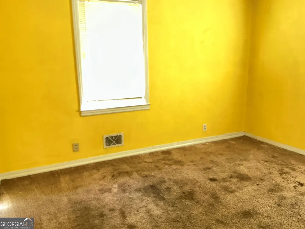 135 Brookside DR Elberton, GA 30635