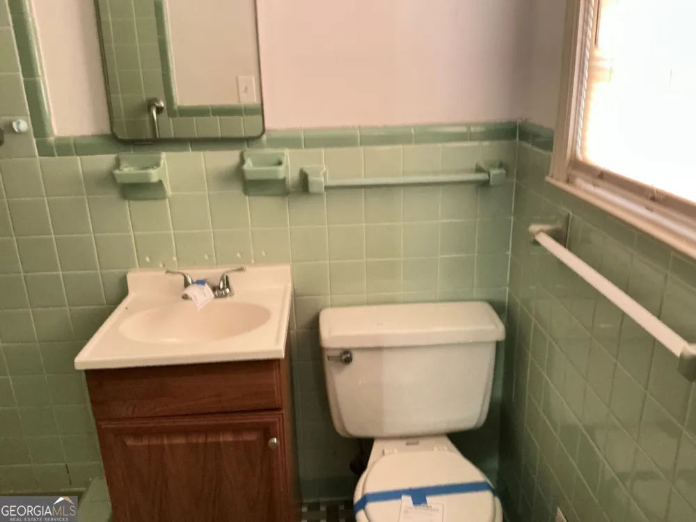 135 Brookside DR Elberton, GA 30635
