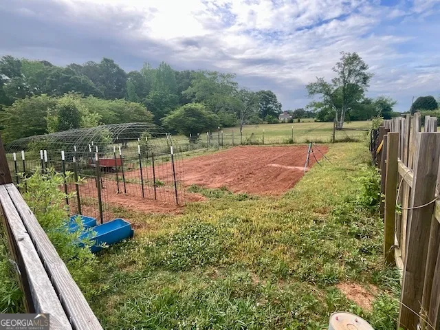 502 N Rover RD Williamson, GA 30292