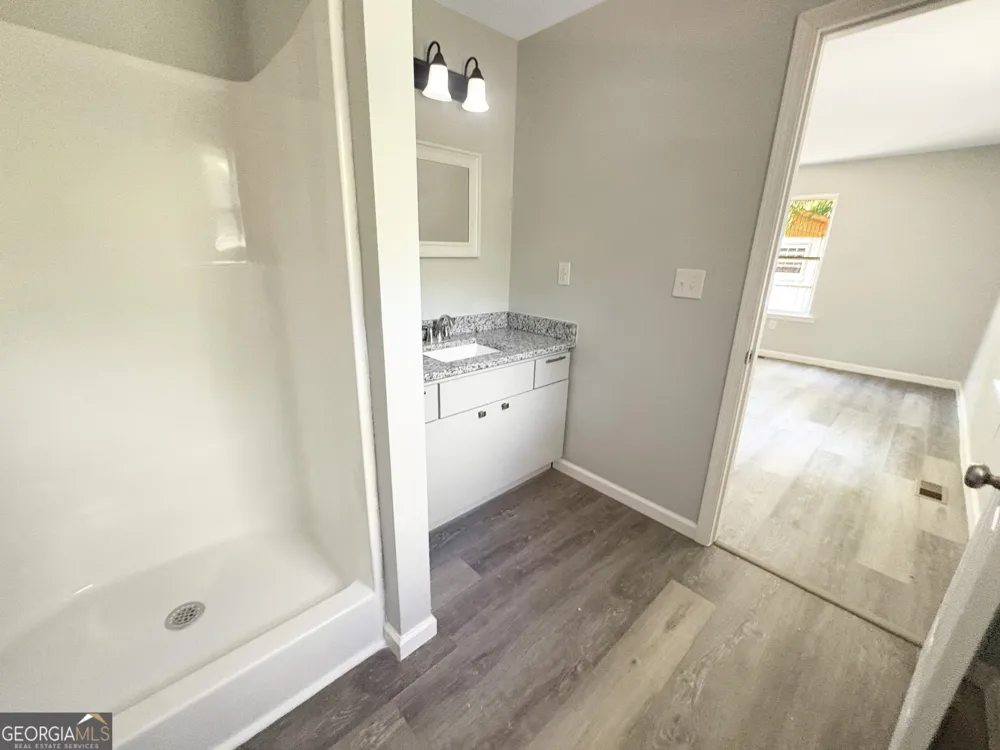 24 George ST Forsyth, GA 31029