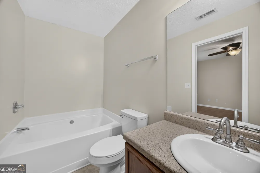 1406 Bayrose CIR East Point, GA 30344