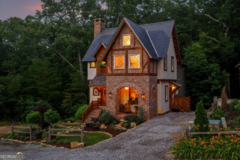 32 Lantern Cove RD Chickamauga, GA 30707