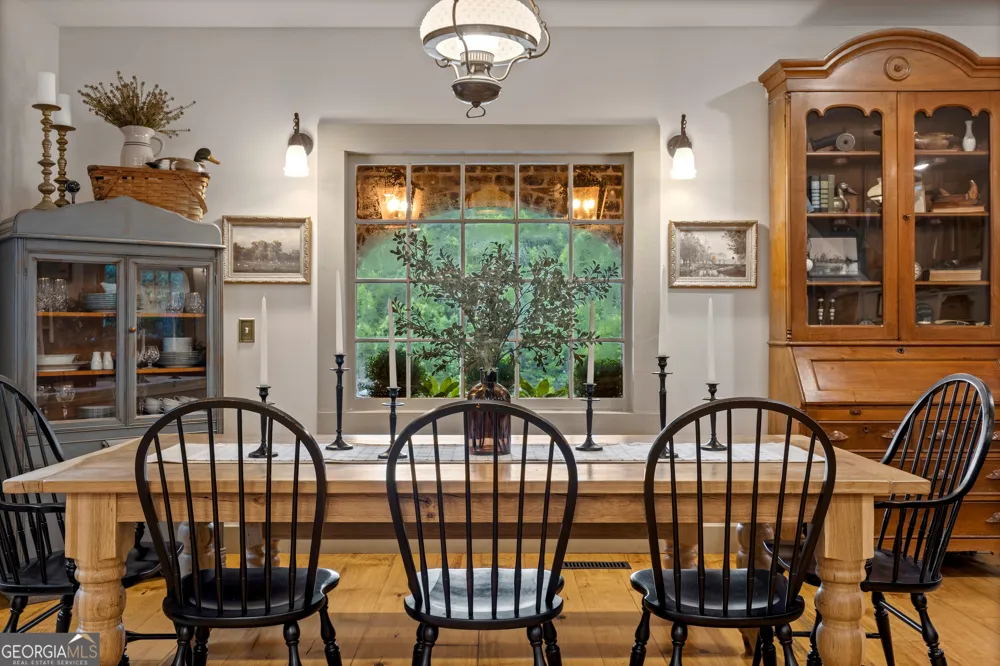 32 Lantern Cove RD Chickamauga, GA 30707
