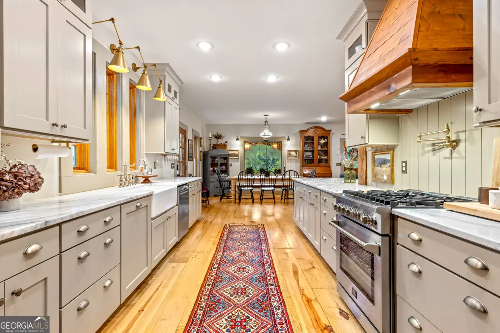 32 Lantern Cove RD Chickamauga, GA 30707