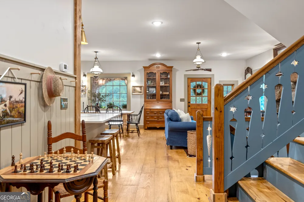 32 Lantern Cove RD Chickamauga, GA 30707