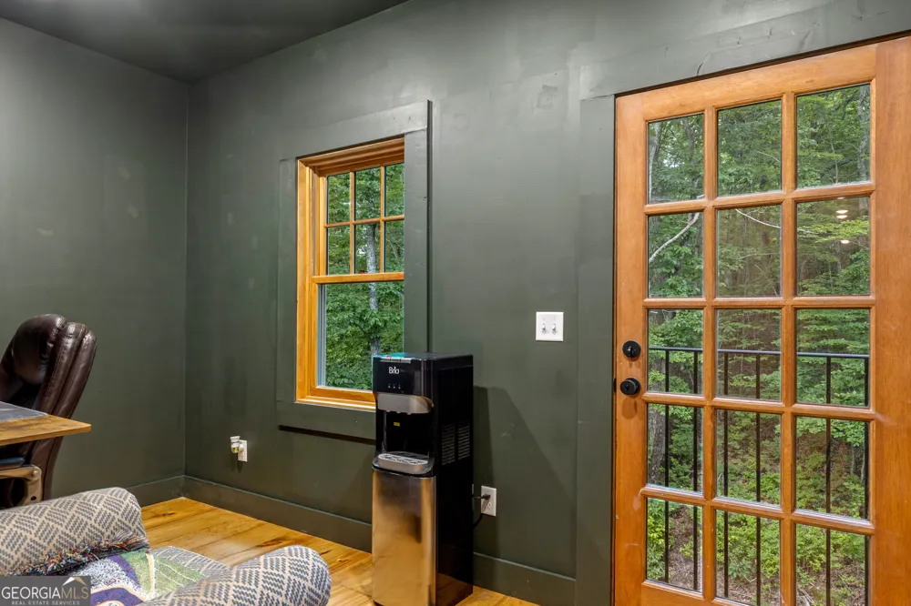 32 Lantern Cove RD Chickamauga, GA 30707