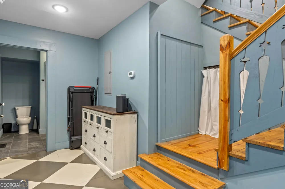 32 Lantern Cove RD Chickamauga, GA 30707