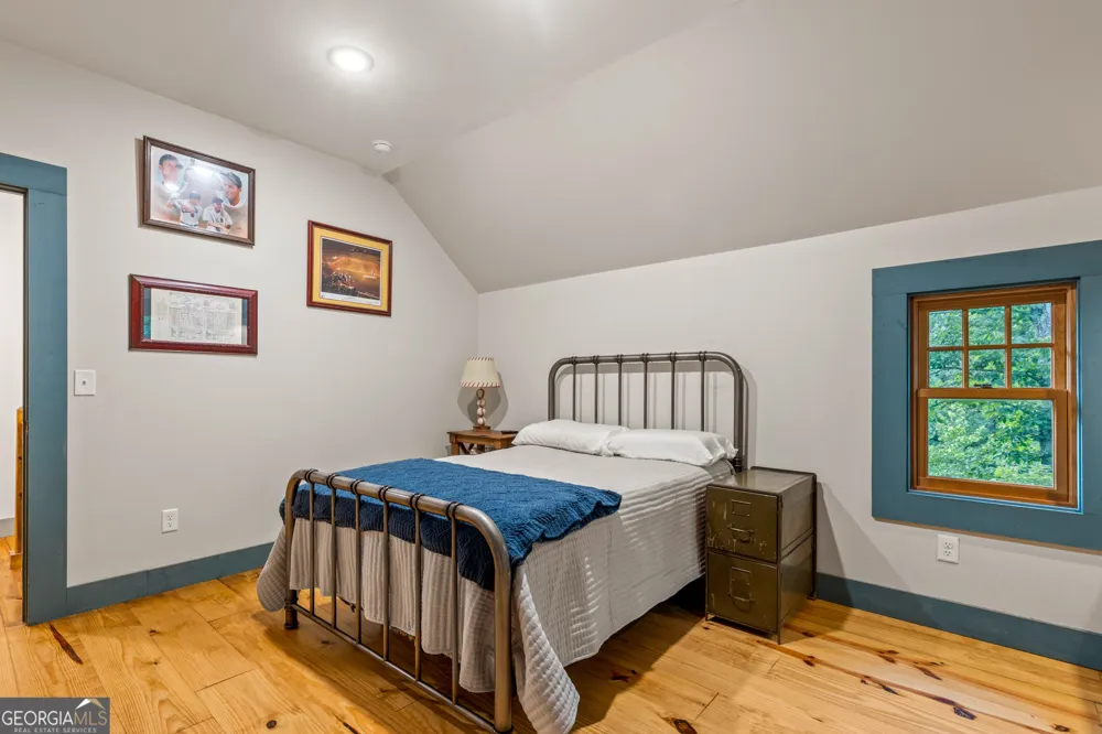 32 Lantern Cove RD Chickamauga, GA 30707