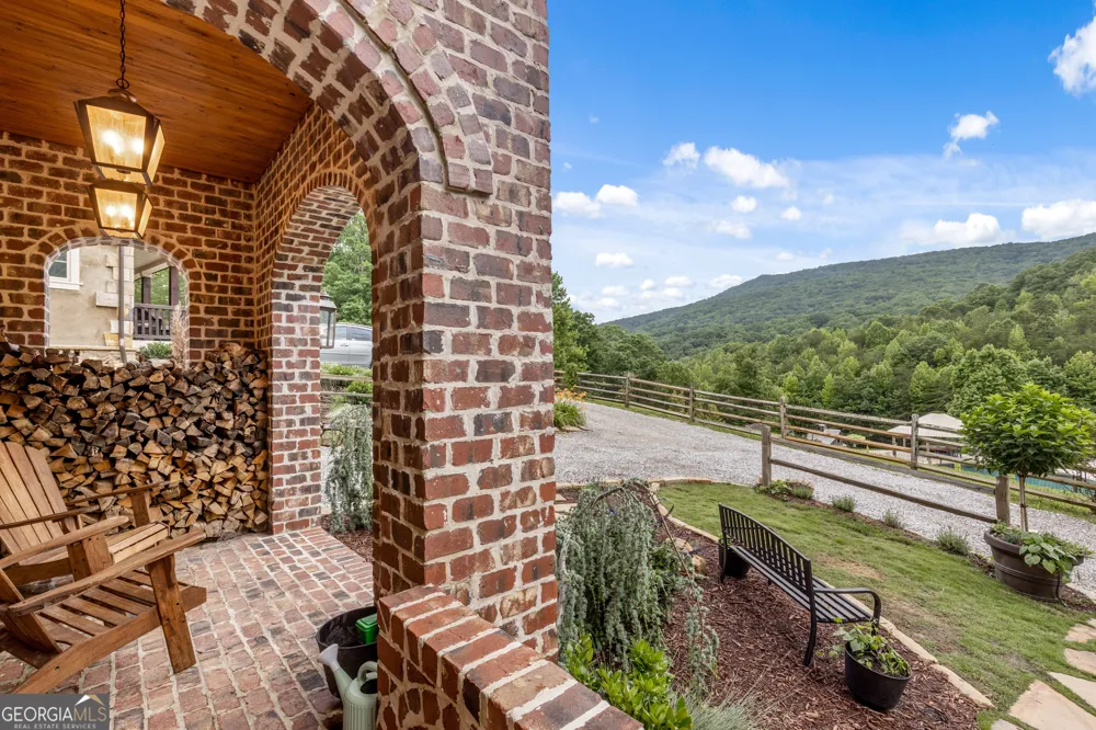 32 Lantern Cove RD Chickamauga, GA 30707