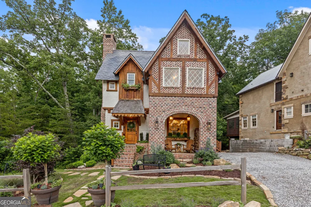 32 Lantern Cove RD Chickamauga, GA 30707
