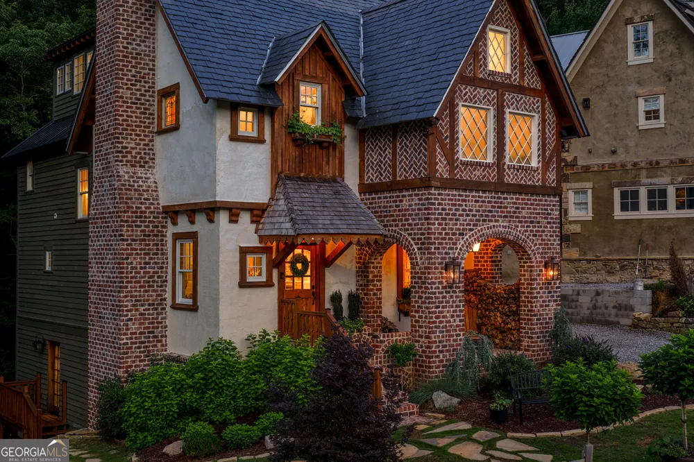32 Lantern Cove RD Chickamauga, GA 30707