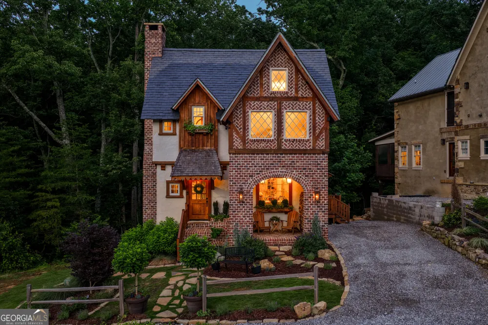 32 Lantern Cove RD Chickamauga, GA 30707