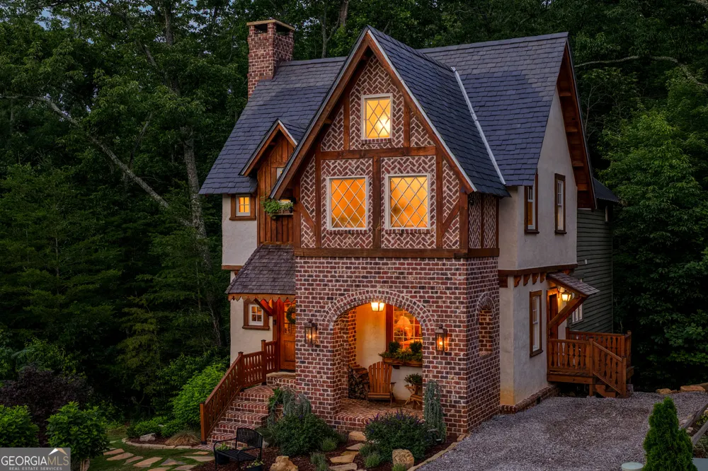 32 Lantern Cove RD Chickamauga, GA 30707