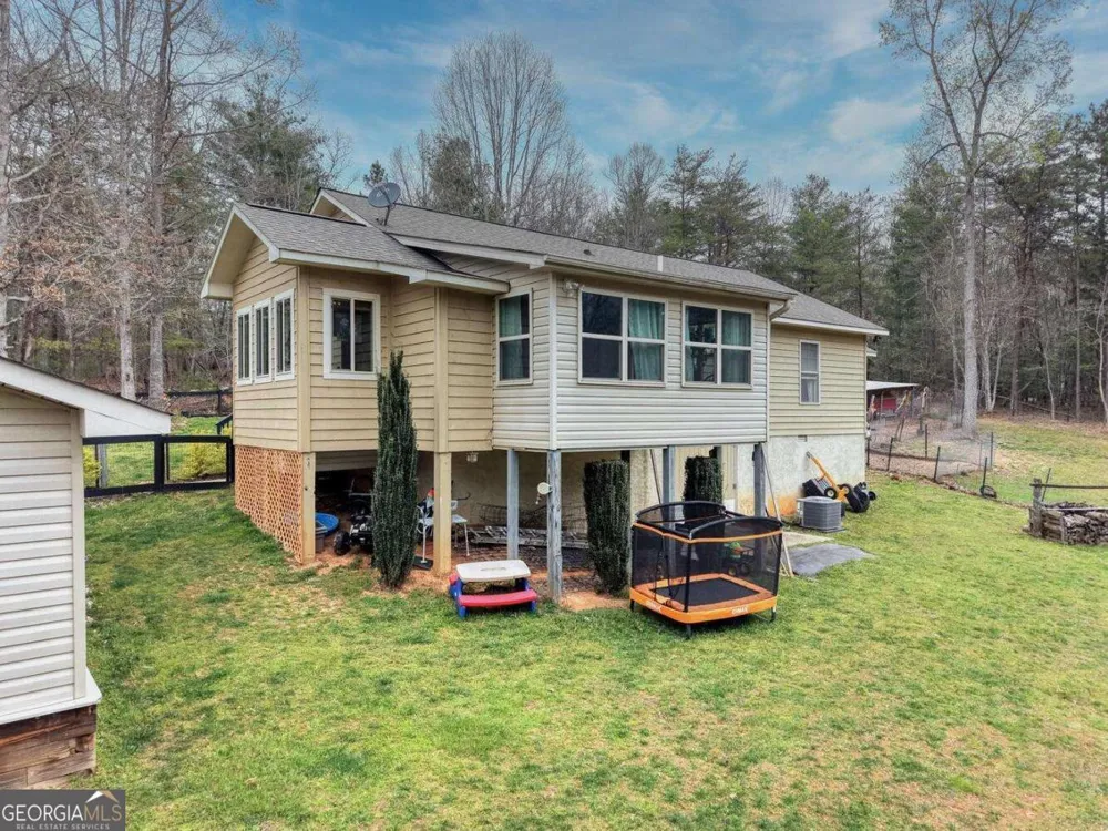 109 Hefner RD Blairsville, GA 30512