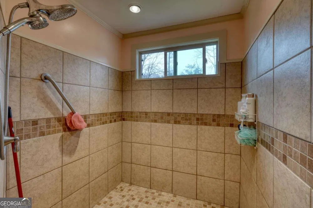 109 Hefner RD Blairsville, GA 30512