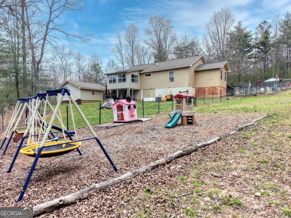 109 Hefner RD Blairsville, GA 30512