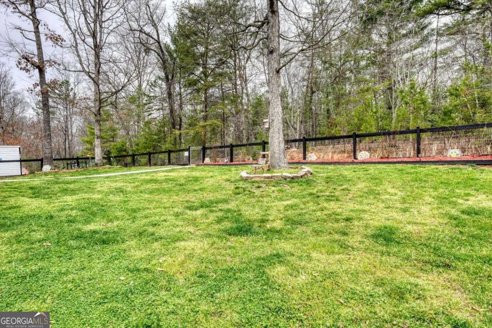 109 Hefner RD Blairsville, GA 30512