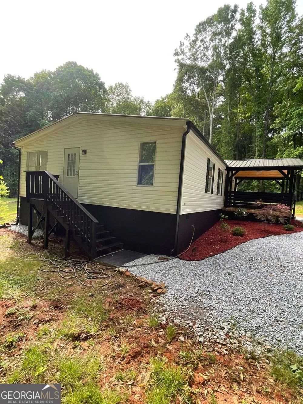 906 Jefferson River RD Jefferson, GA 30549
