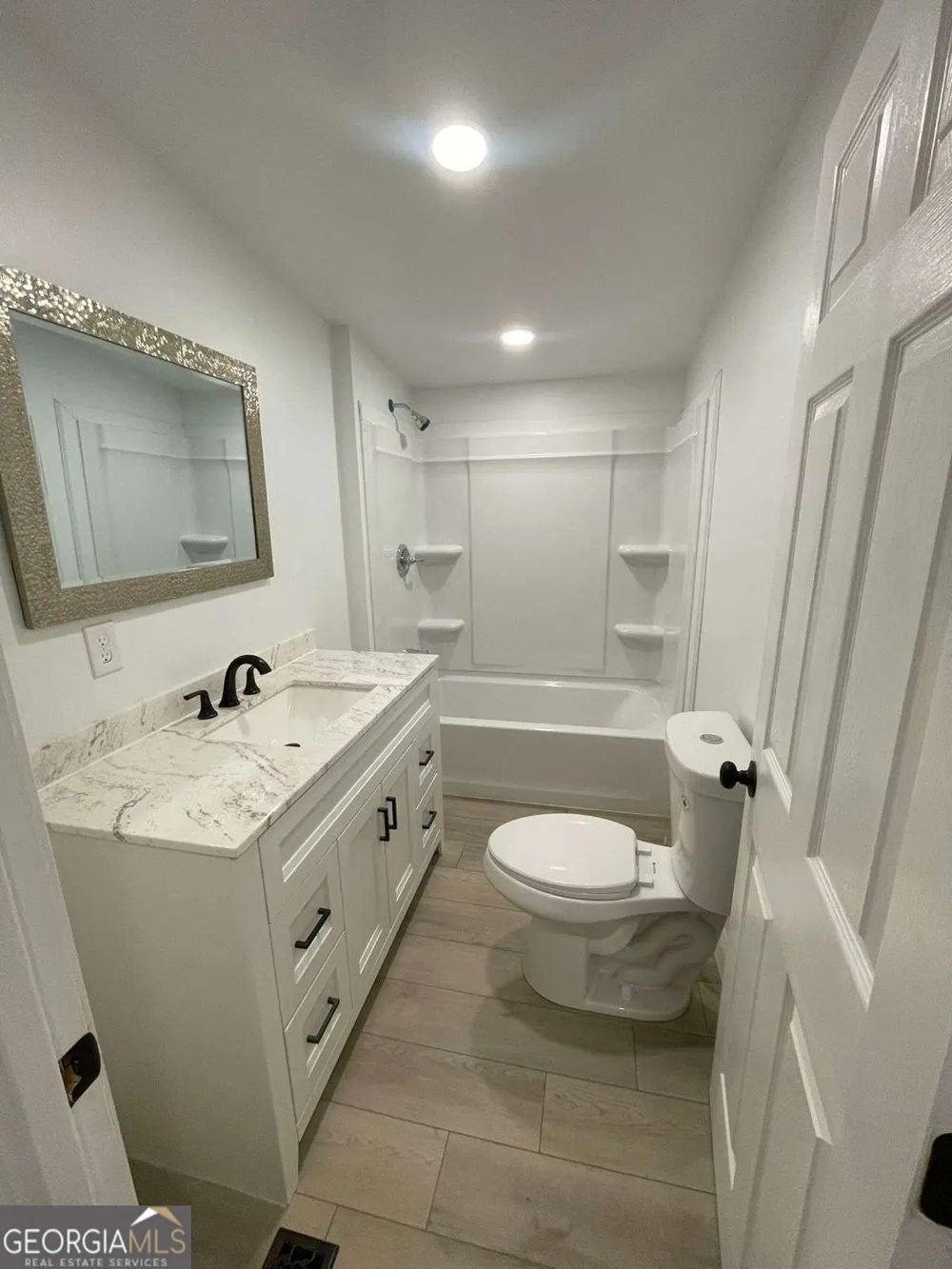 906 Jefferson River RD Jefferson, GA 30549