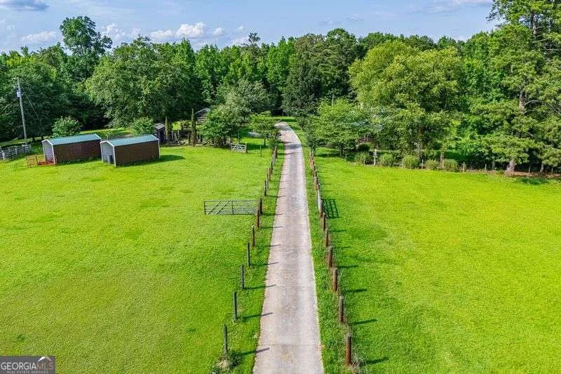 8011 Hannah RD Winston, GA 30187
