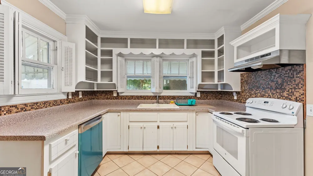30 Fannin ST Cave Spring, GA 30124