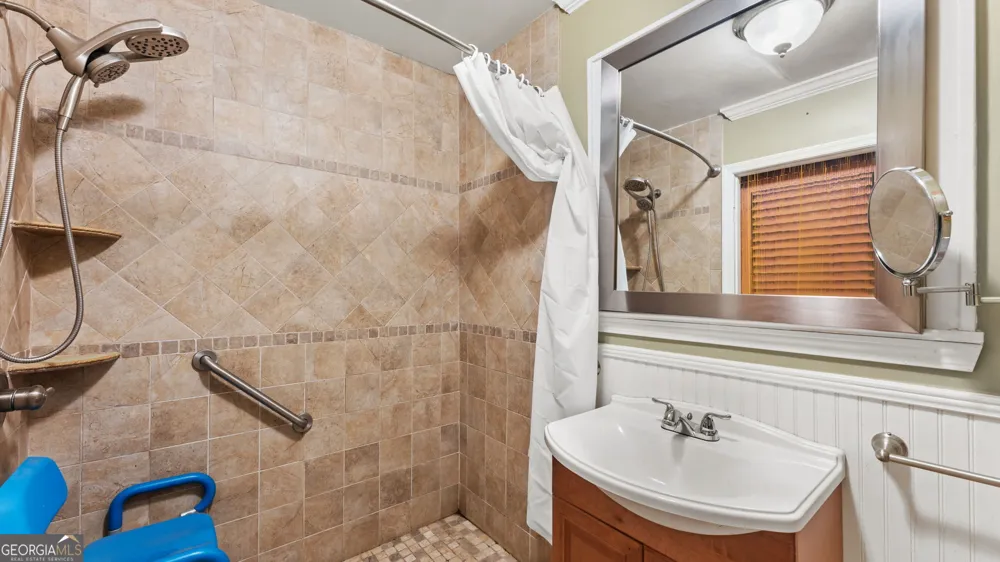 30 Fannin ST Cave Spring, GA 30124