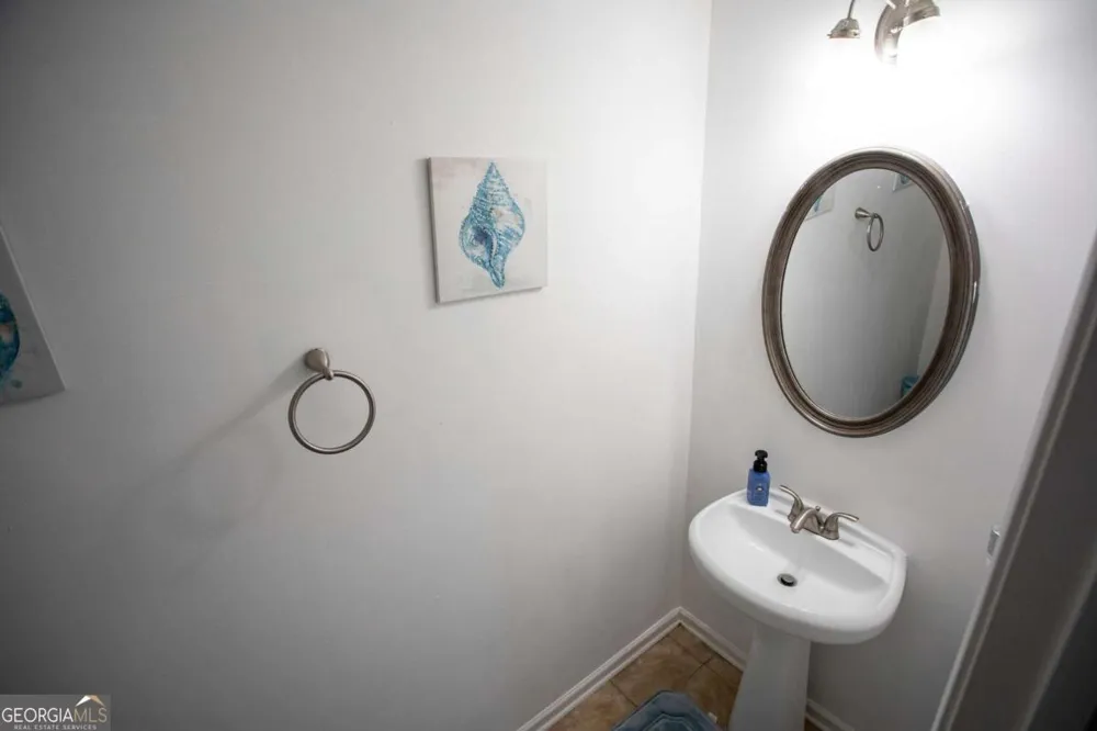 8339 Milam LOOP Fairburn, GA 30213