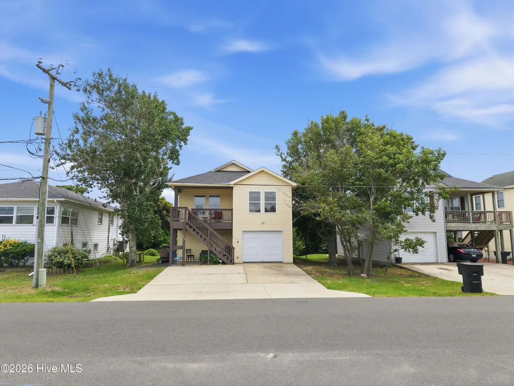 309 W Durham Street Kill Devil Hills, NC 27948