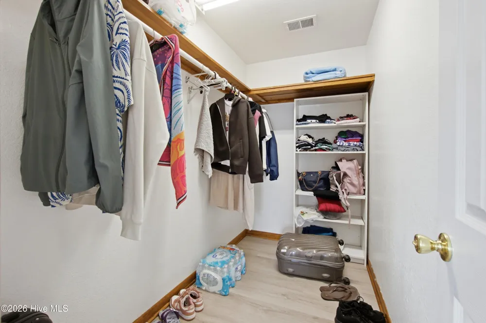309 W Durham Street Kill Devil Hills, NC 27948