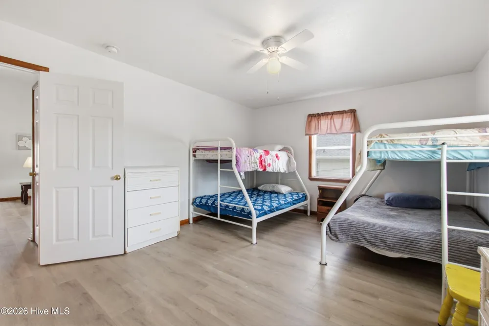 309 W Durham Street Kill Devil Hills, NC 27948